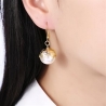 Boucles d'oreilles à perles et plaqué or- mode rétro